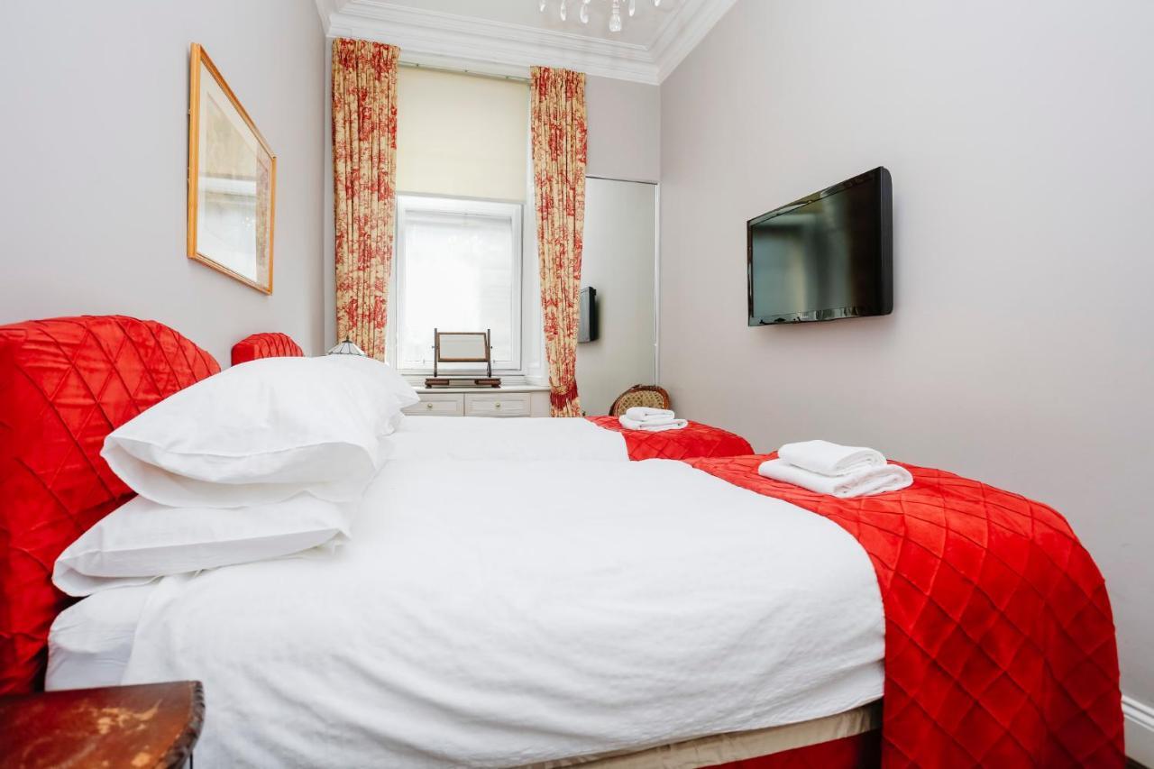 Royal Mile Mansions 14 Apartment Edinburgh Exterior photo